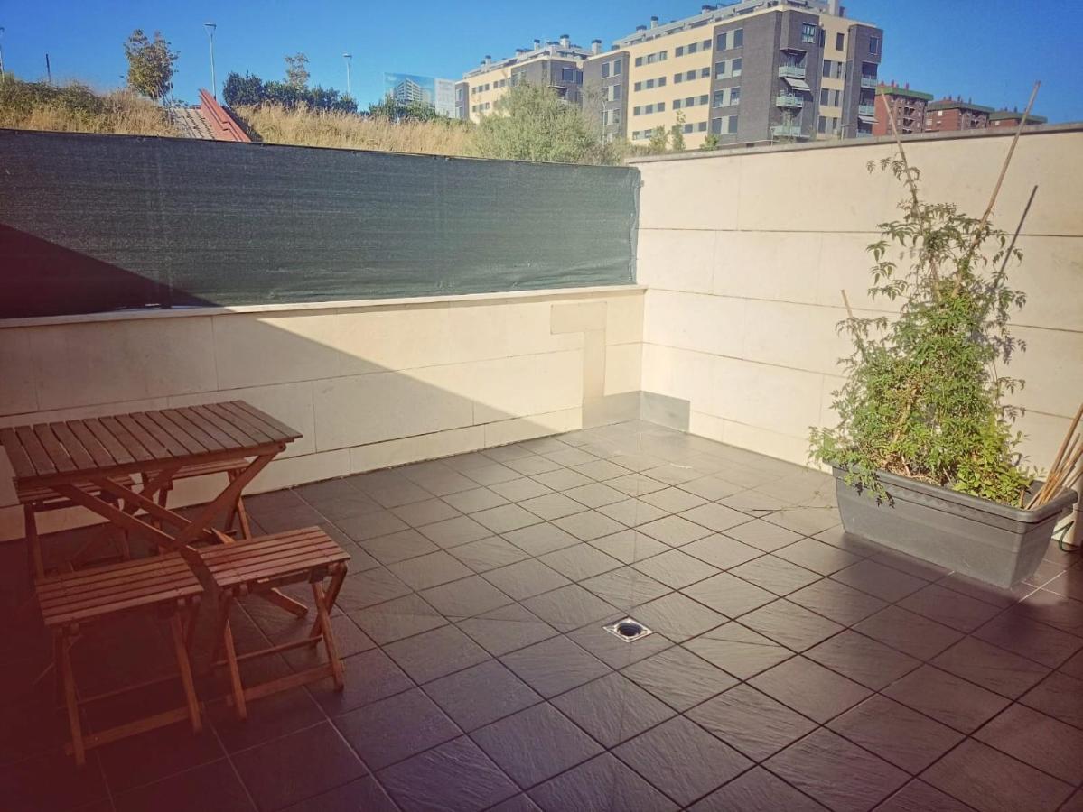 Apartment Maiala Etxea Terraza-parking-wifi Gratis Zona Nueva